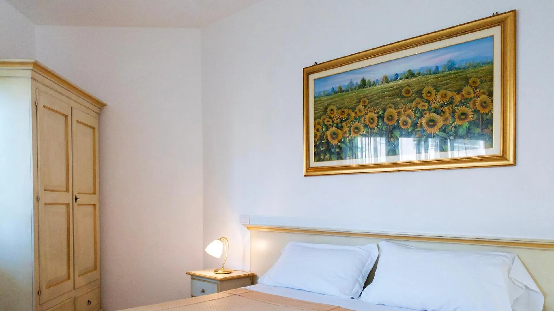 Hotel Donatella Posada